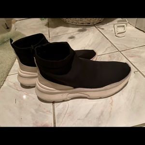 Zara black shoes